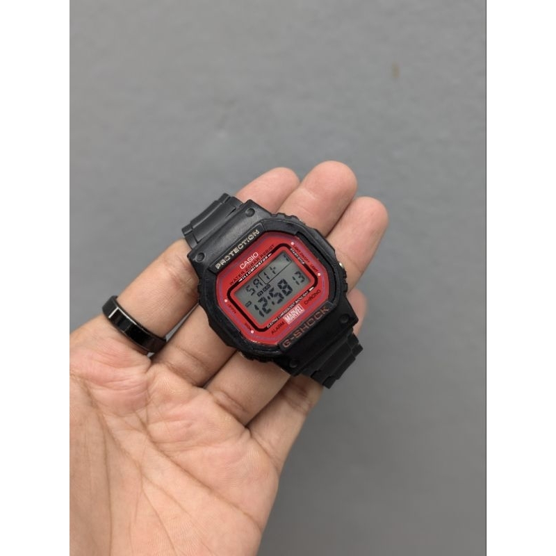 Jam Tangan Casio DW 5600VT Marvel Spiderman Edition