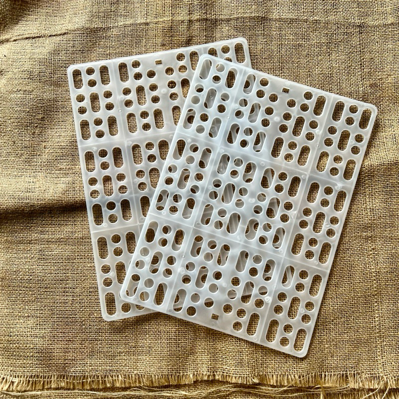 Alas Kandang Plastik Kucing Kelinci Anjing