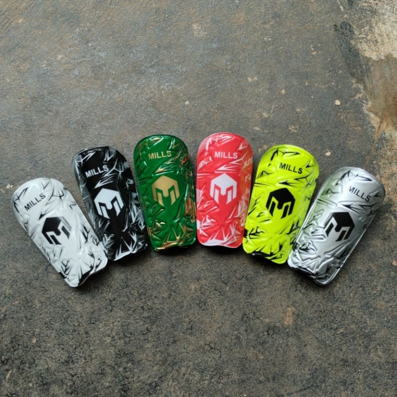 Skin Deker Embos Shinguard Lakop Pelindung Tulang Kering Sepak Bola Futsal Anak Dewasa Mills Berkual