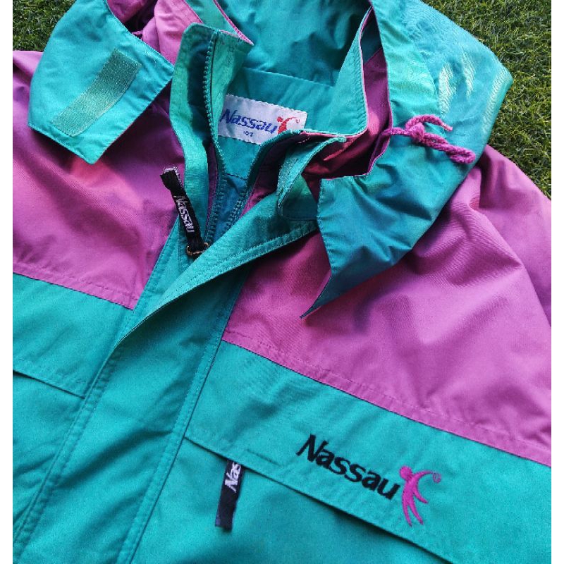 JAKET OUTDOOR NASSAU COLOR BLOCK BIG SIZE + ADMIN SHOPEE