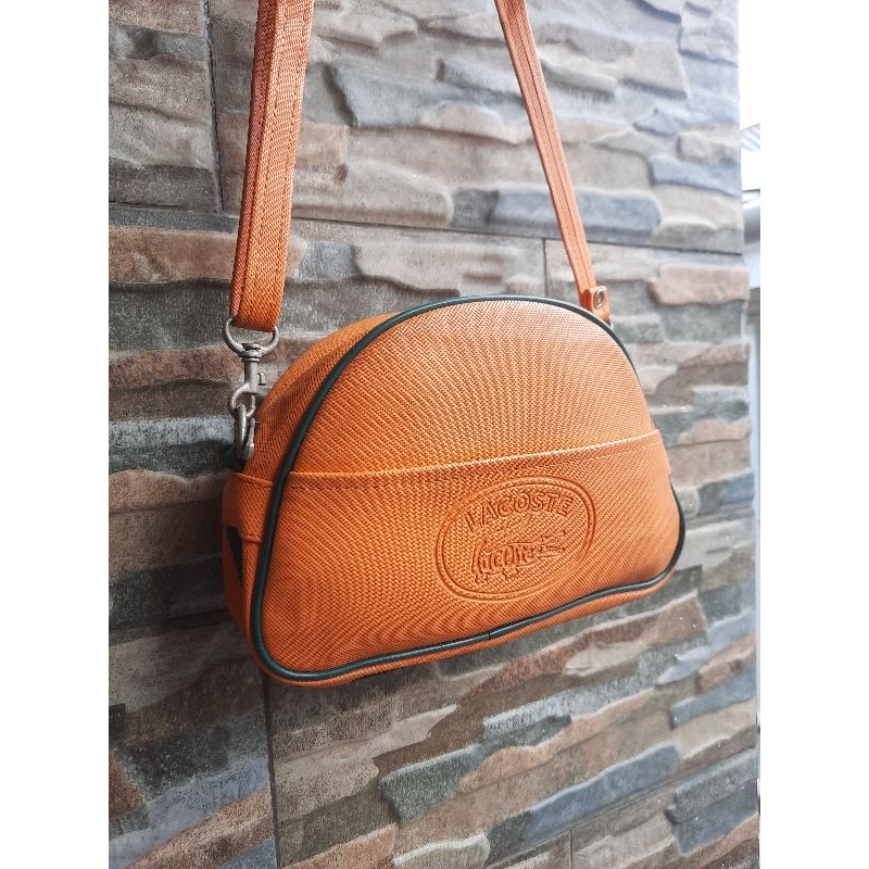 Slingbag Oren Kulit LACOSTE - TAS PRELOVED BRANDED ORIGINAL