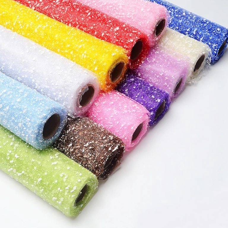 

Stock Ada Roll Jaring Salju Snow Mesh Jaring Bouquet