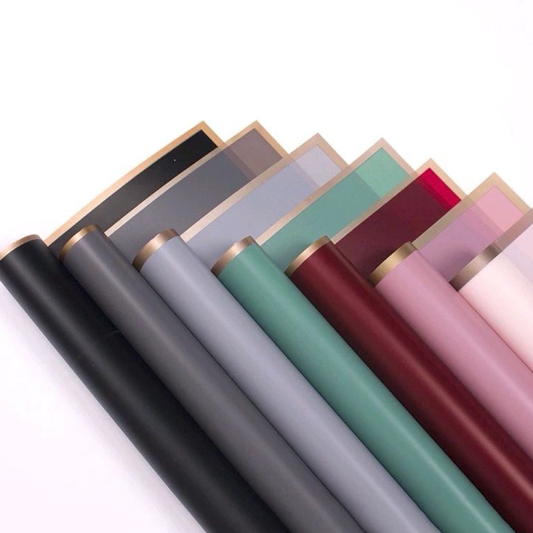 

Dapatkan Buruan 1 pack 2 pcs Eco Gold line cellophane flower wrapping paper