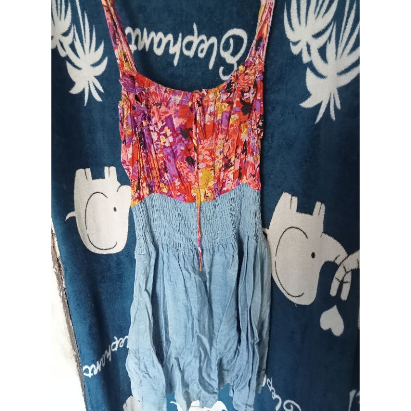 dress Levis preloved/dress artis bekas/dress bahan karet melar