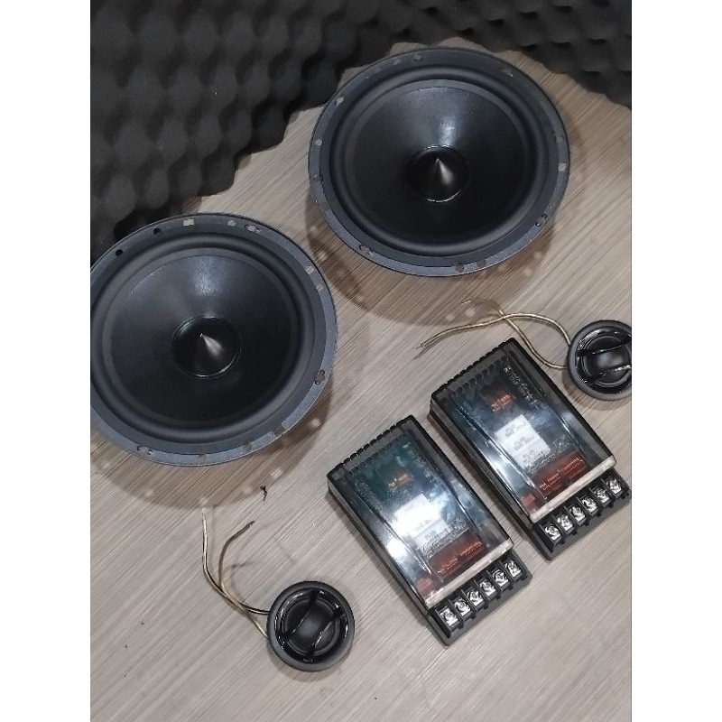 Speaker 2 way flux BC261