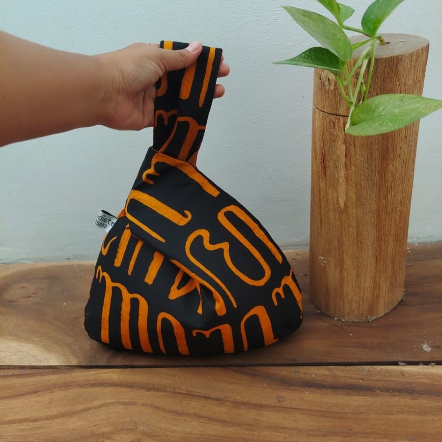 Blakkotang tas simpul kain jinjing wanita women's batik knot tote bag   japanese handmade