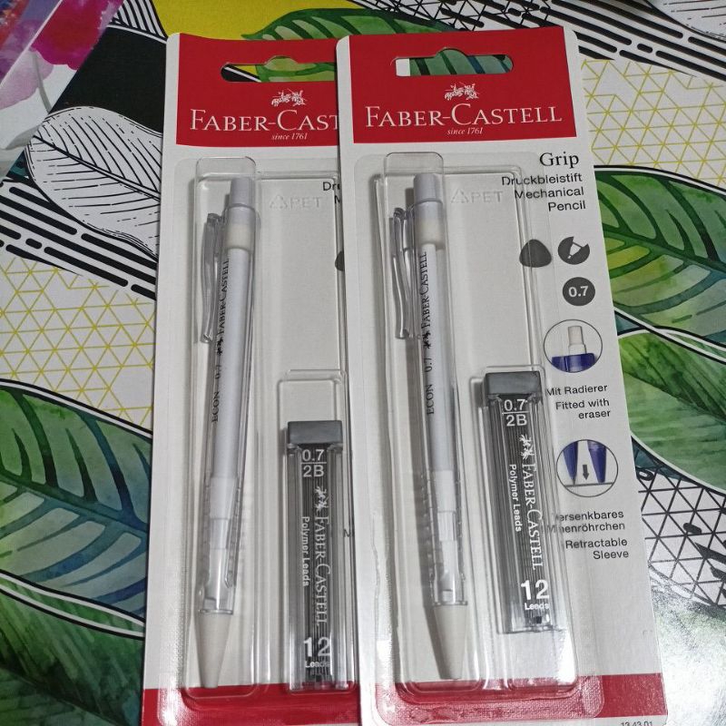 

RK Pensil Mekanik Grip 0.7 Faber Castell (Random)