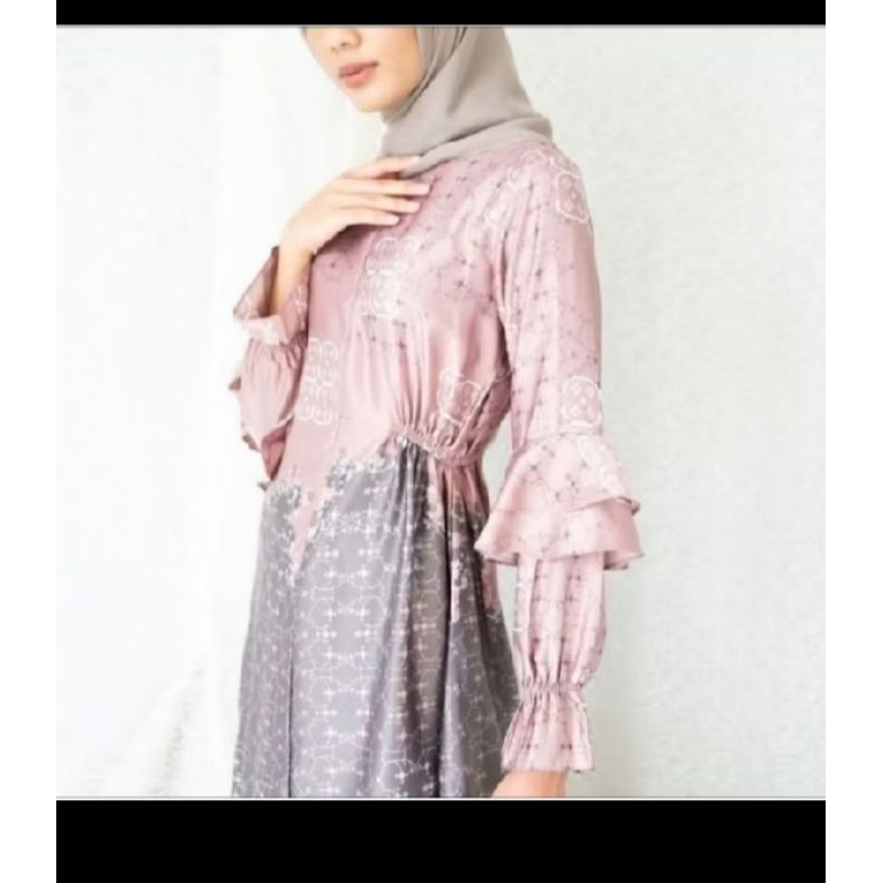 awan blouse by vanilla hijab