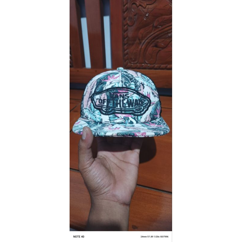 topi vans off the wall snapback original