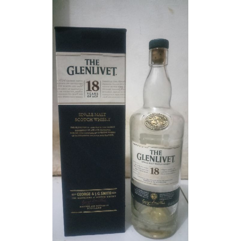 Jual Botol Bekas The Glenlivet 18 Y.O - Speyside Single Malt Scotch Whisky.