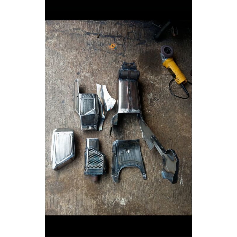 Bodyset Honda CT 125 replika + tatakan jok + spakbor depan