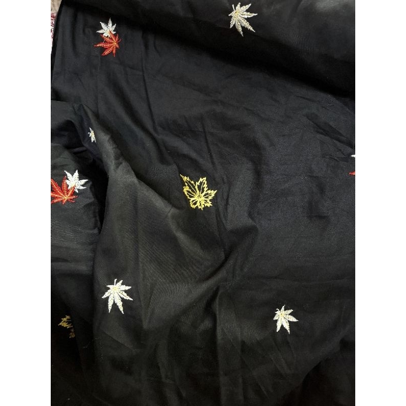 KAIN METERAN KATUN BORDIR HITAM GARMENT