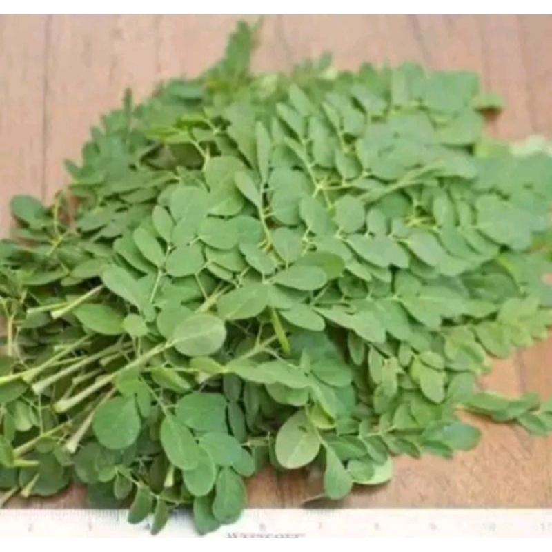 

sayur daun kelor segar 200 gram