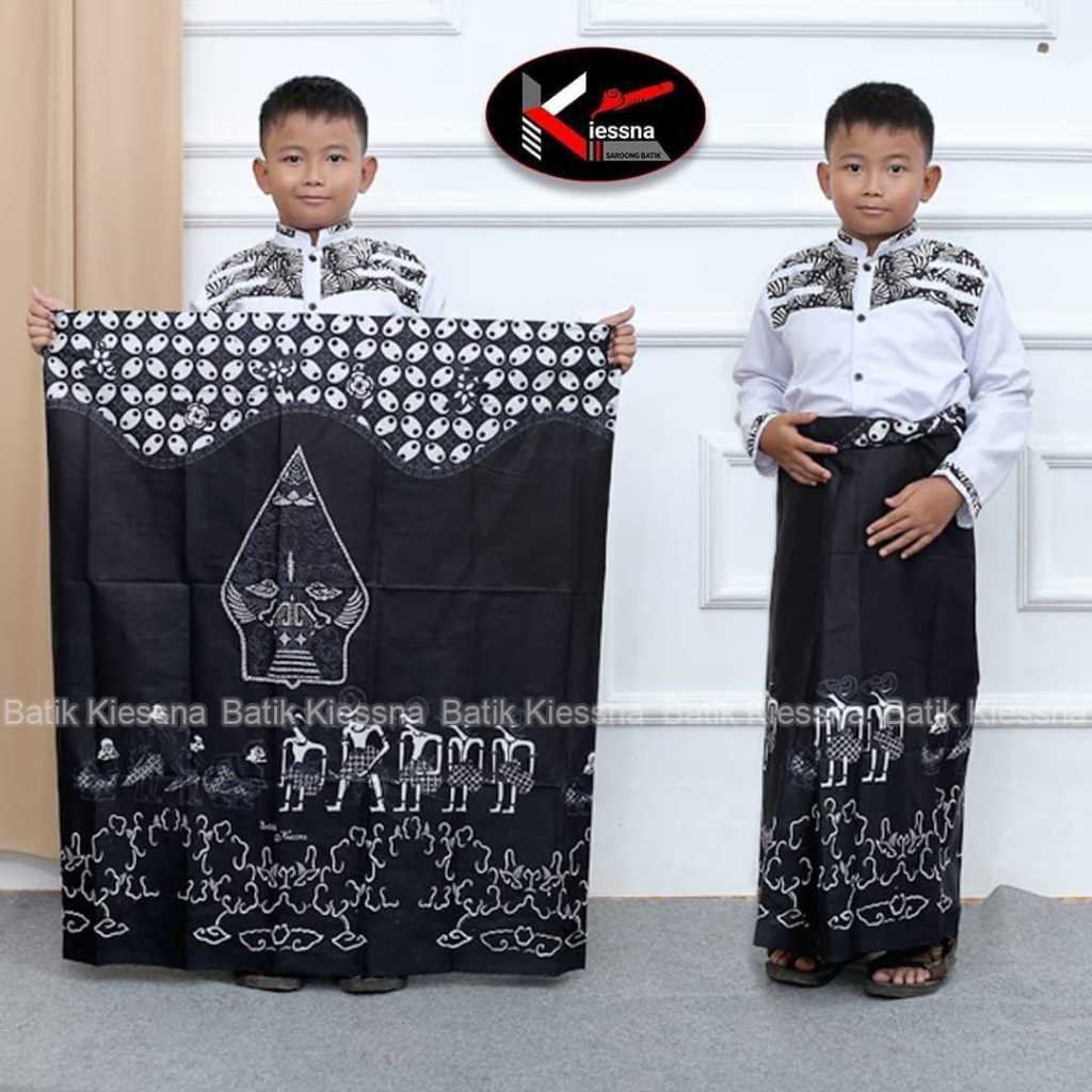 Sarung Anak Motif Wayang