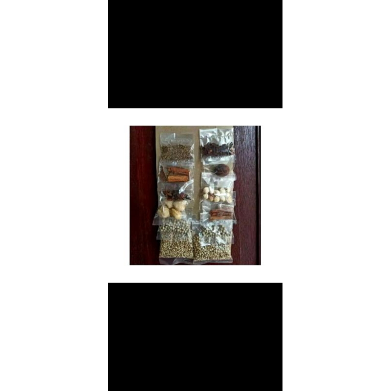

rempah:kemiri, ketumbar, lada dll