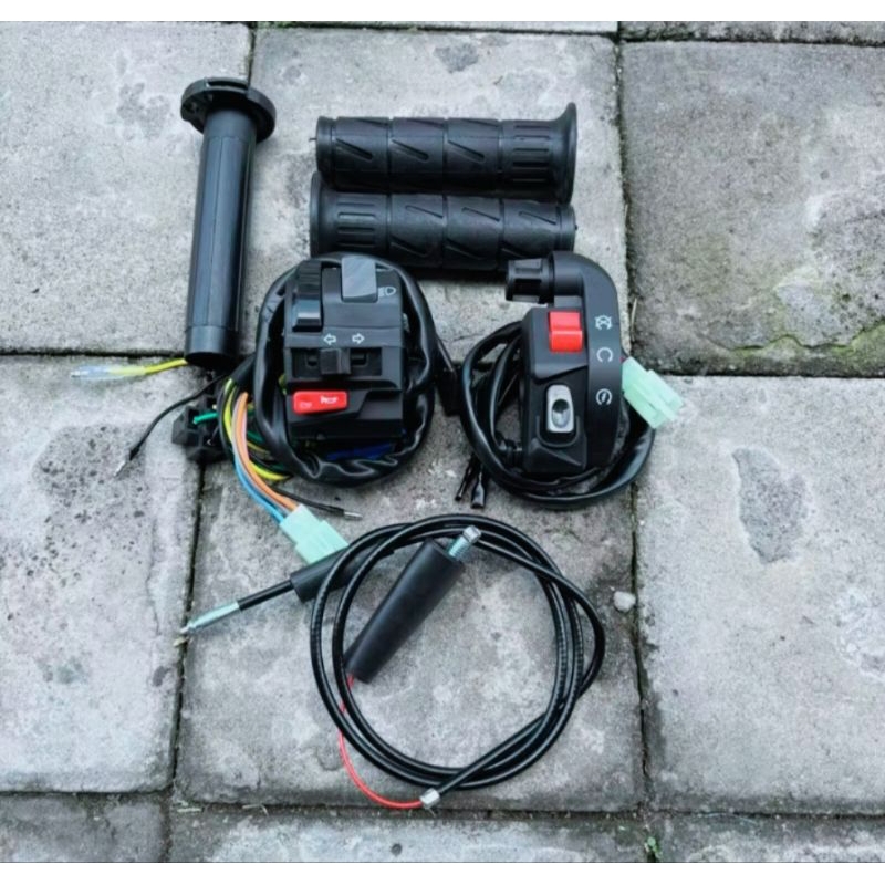 Gas Spontan Ksr Set holder kiri Vixion