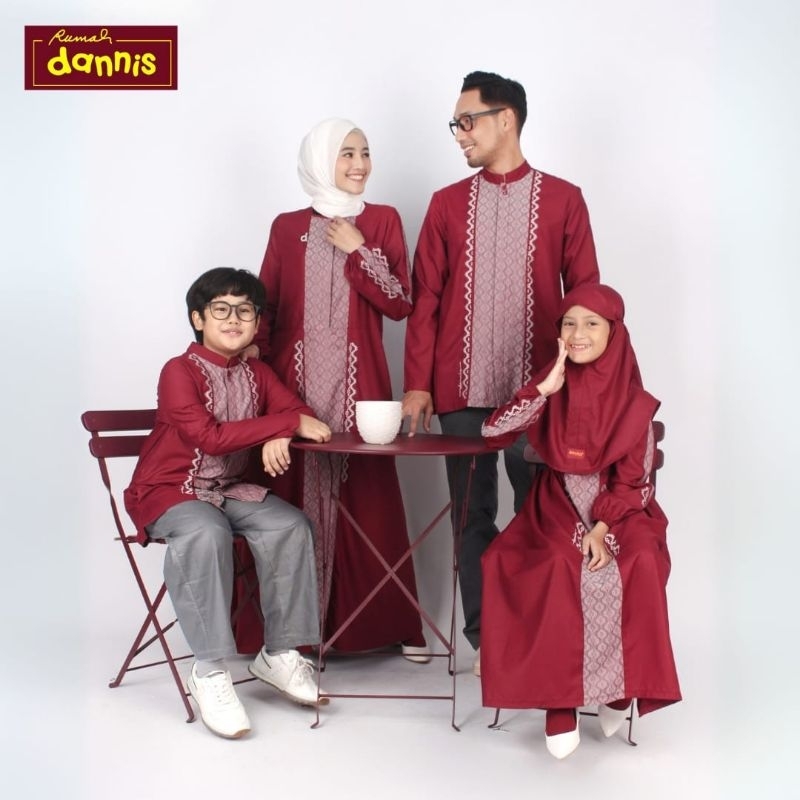 DANNIS DEWASA SARIMBIT D'KYRA 2