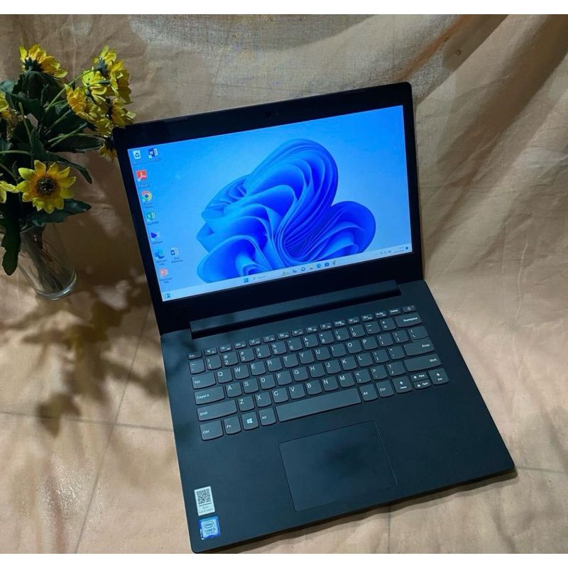Laptop lenovo i3 ram 8
