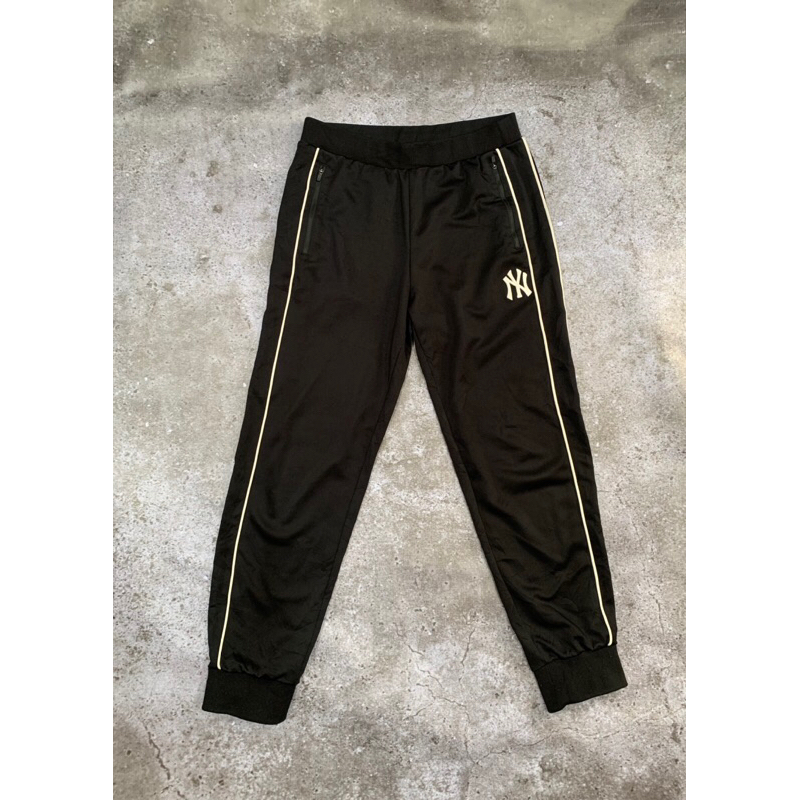 Jogger MLB NY