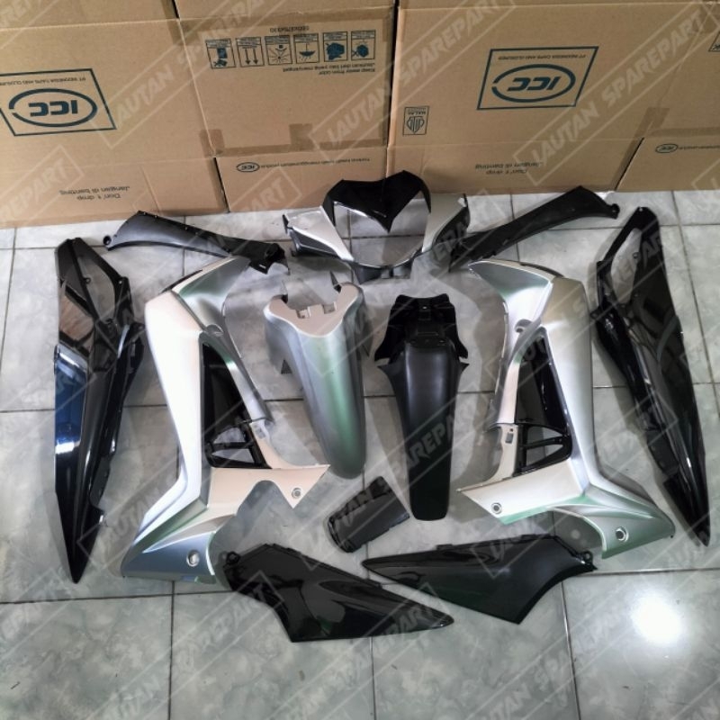 Full Body Halus Honda Supra X 125 Batman Warna Silver