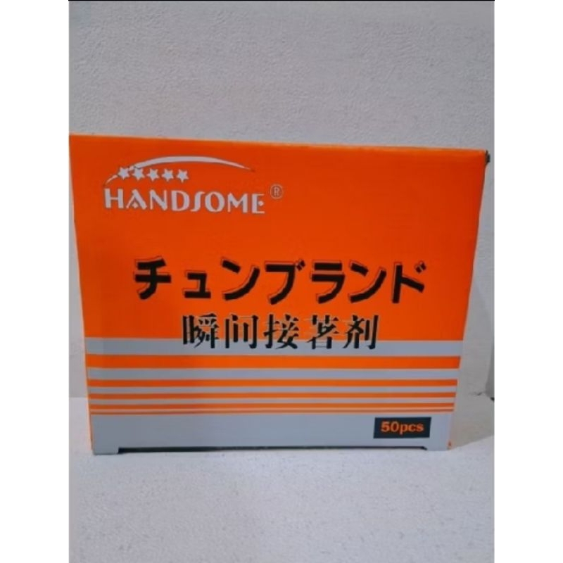 

Lem Serbaguna Handsome botol ( perdus isi 50 )