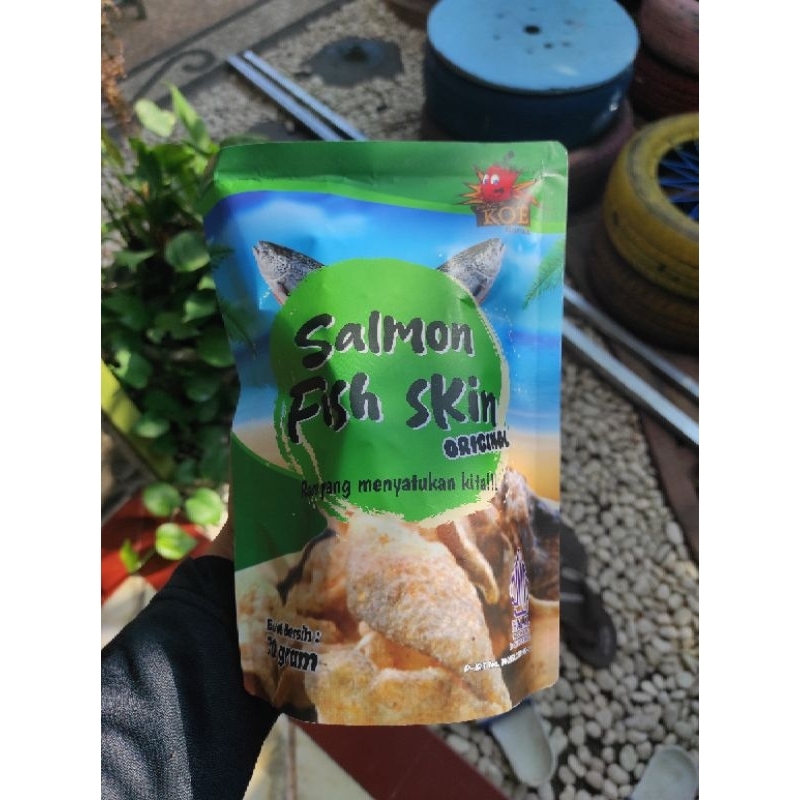 

Salmon Fish Skin Salted Egg 70g | Daniel Home Industri