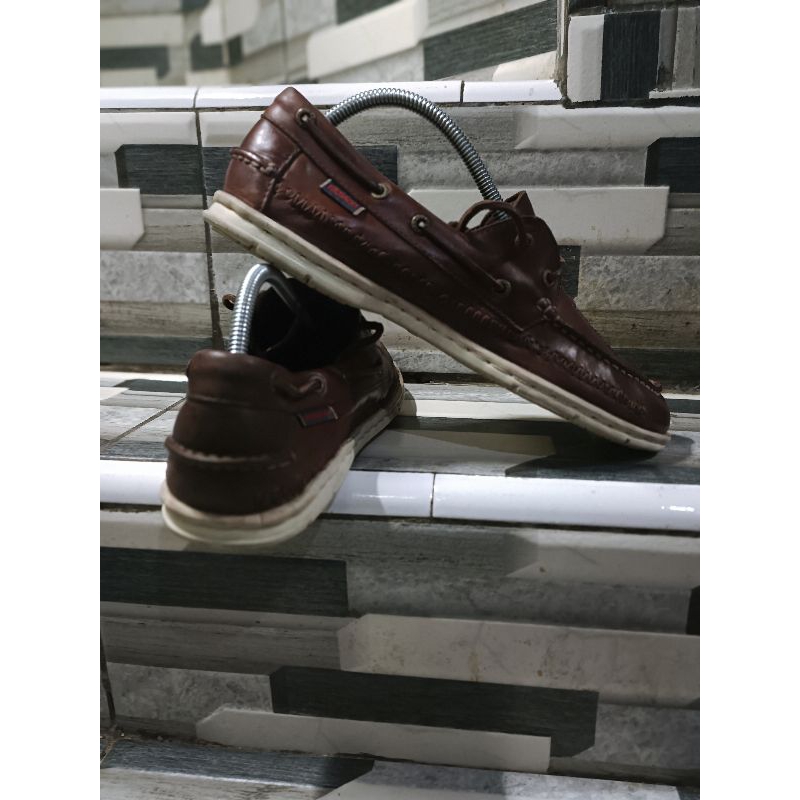 SEPATU SEBAGO SIZE 42 INSOLE 27