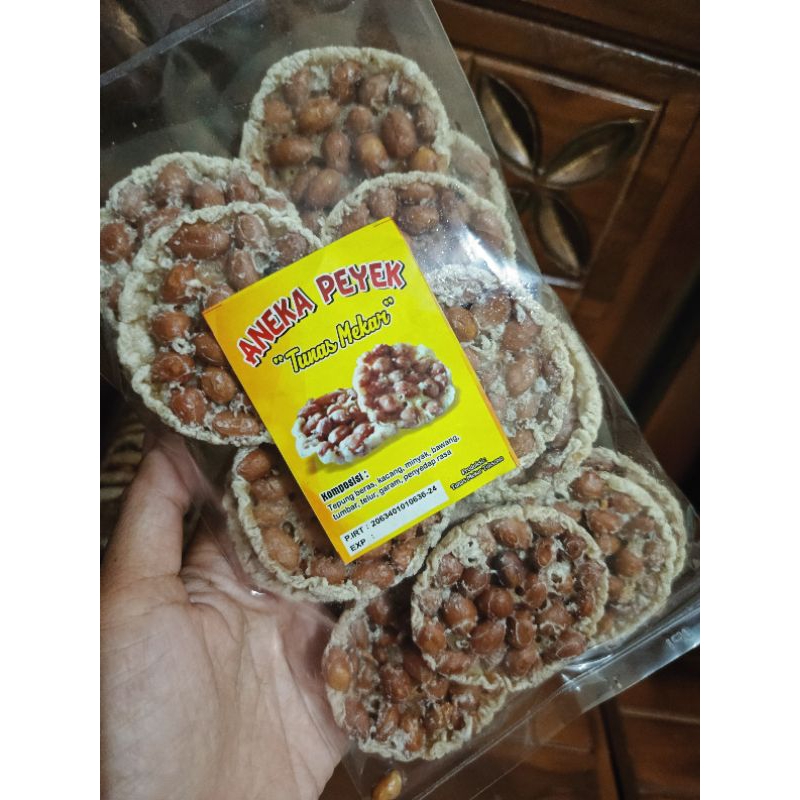 

Rempeyek Kacang Tunas Mekar