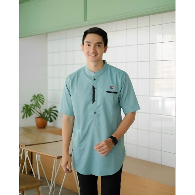 Kemeja Pria Lengan Pendek Biru tosca