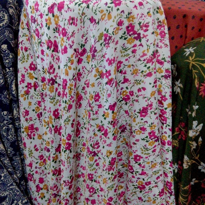 kain sifon motif - kain sifon sutra- kain sifon motif - kain sifon meteran - sapt