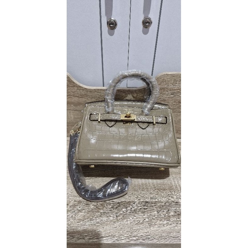 Tas impor H*rmes M*ni K*elly