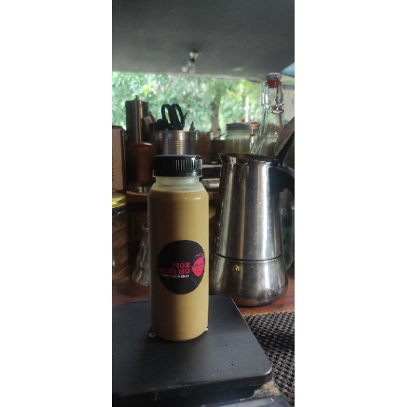 

Kopi Susu Gula Aren - Botol 250 ml