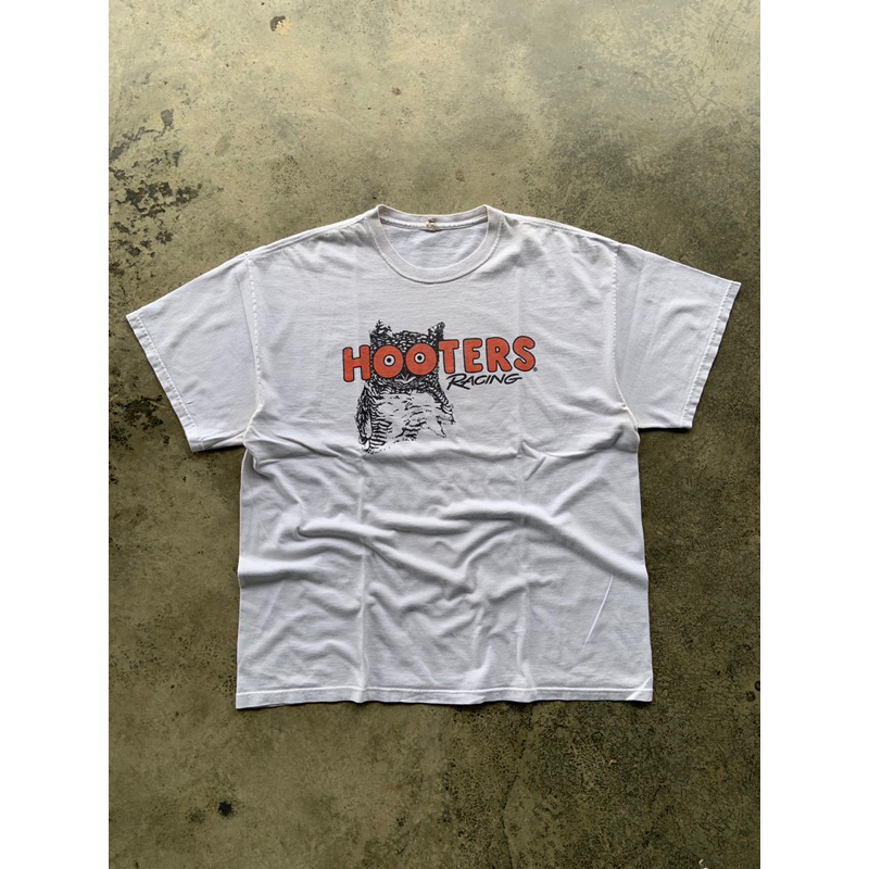 Vintage Hooters Racing “ Gentlemen start your engines” White tee