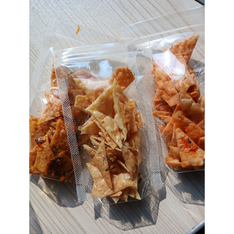 

Kripik Pangsit 30 gr