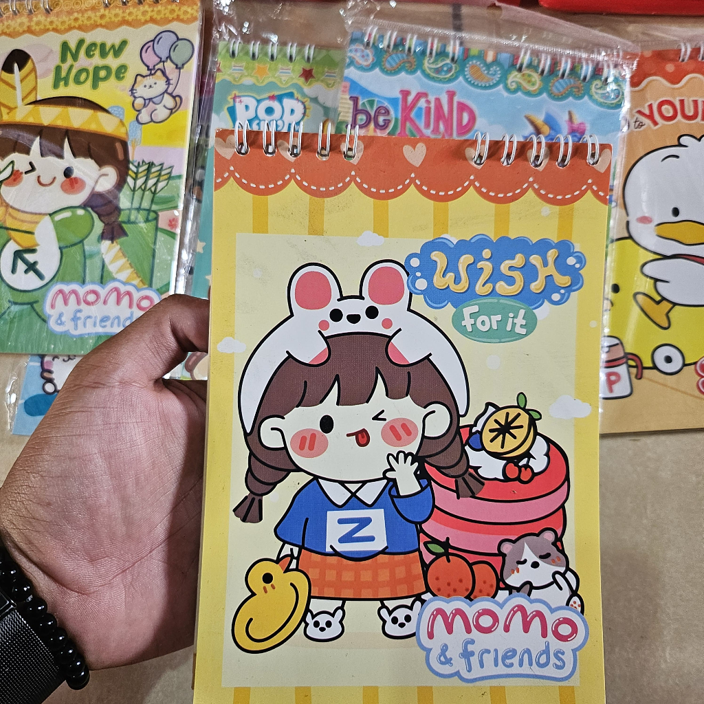

buku memo spiral besar karakter lucu / buku notebook / buku catatan