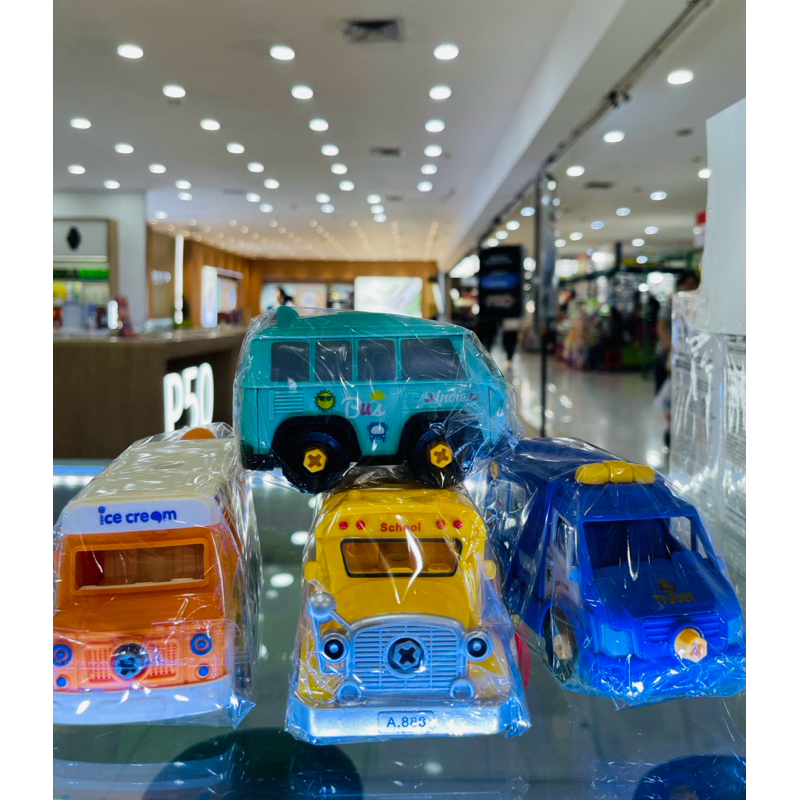 Mainan anak DIY disassembly bongkar pasang merakit mobil / school bus /mainan mobil bongkar pasang