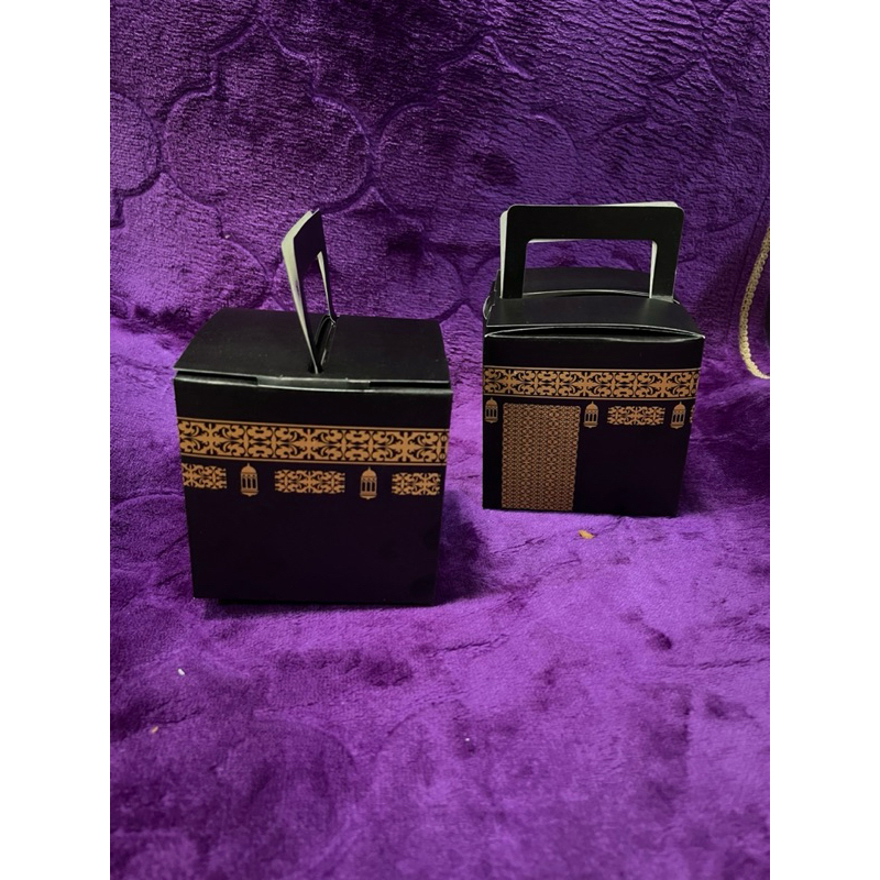 

Dus box Ka’bah 1 pack isi 25 oleh oleh haji dan umroh
