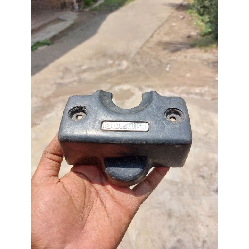 Cover Tutup Kunci Kontak Suzuki TRS Trs Original