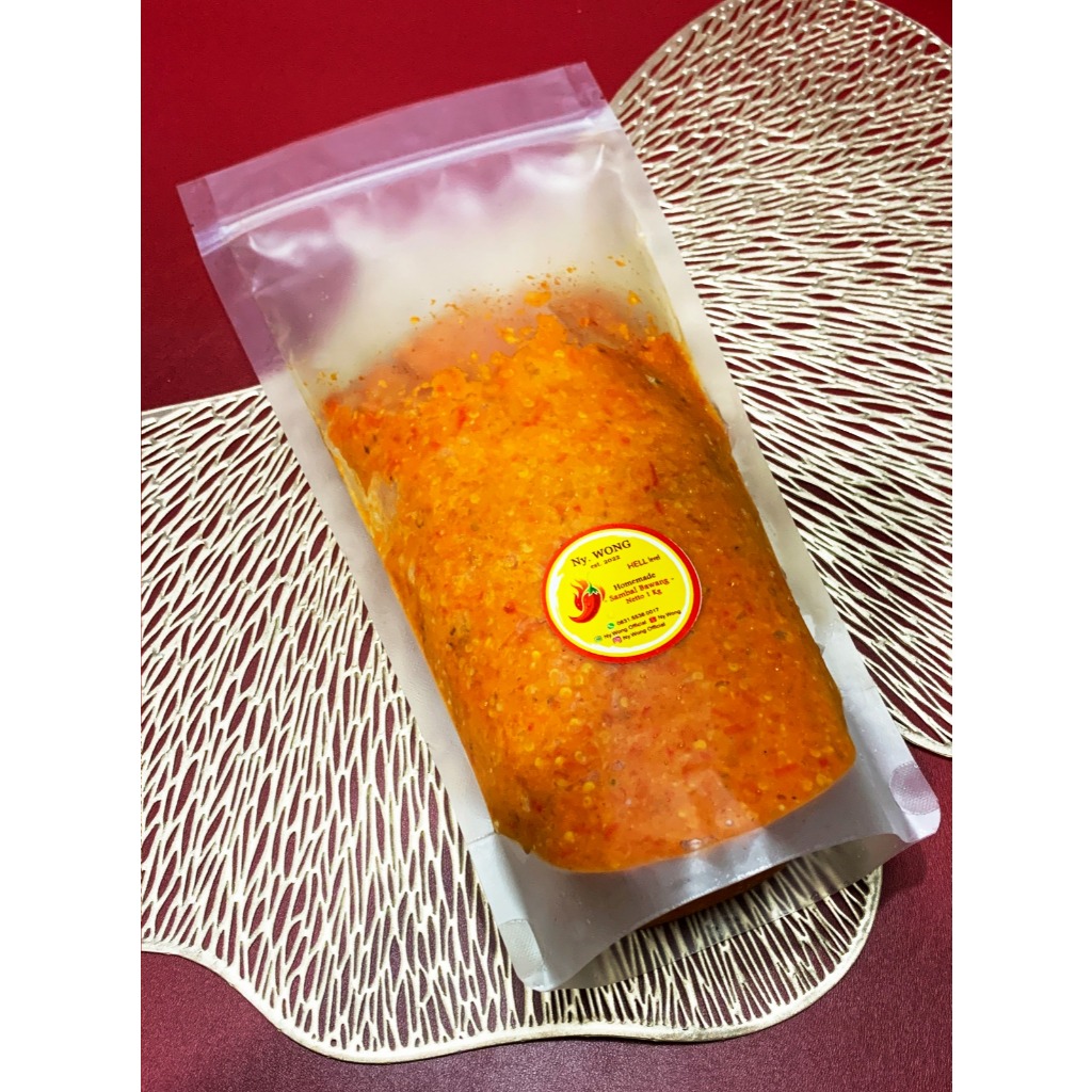 

Sambal Bawang Ny.Wong - Level Hell ( Sangat Pedas Cabai - Cabe Merah ) Kemasan Standing Pouch 1 kg