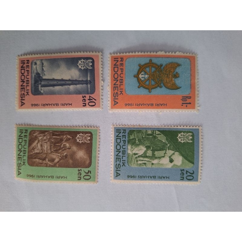 

perangko kuno seri Hari Bahari 1966 iis 4 pcs