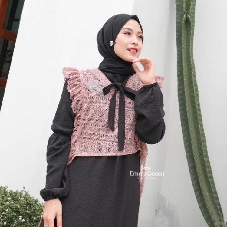 Emmaqueen Asa Vest Outer Brukat Cantik (rekomendasi dipasangkan dengan dress Hana)