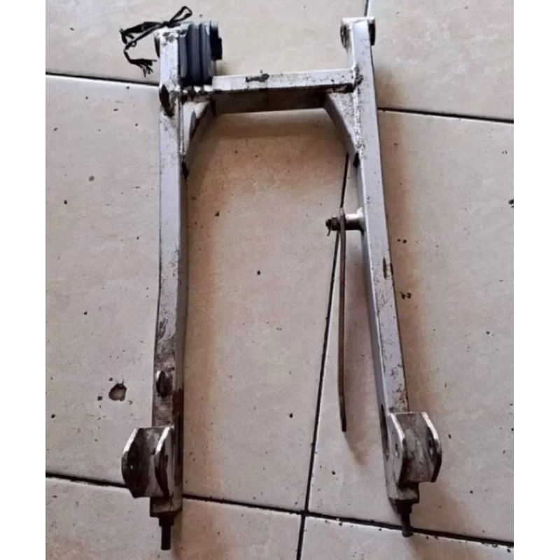 Swing arm supit lengan ayun arem suzuki Shogun 110 shogun r original second