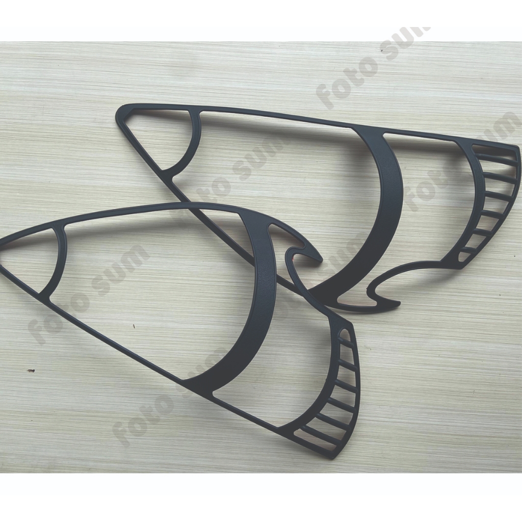 Garnish lampu depan mobil honda JAZZ awal 2007 hitam