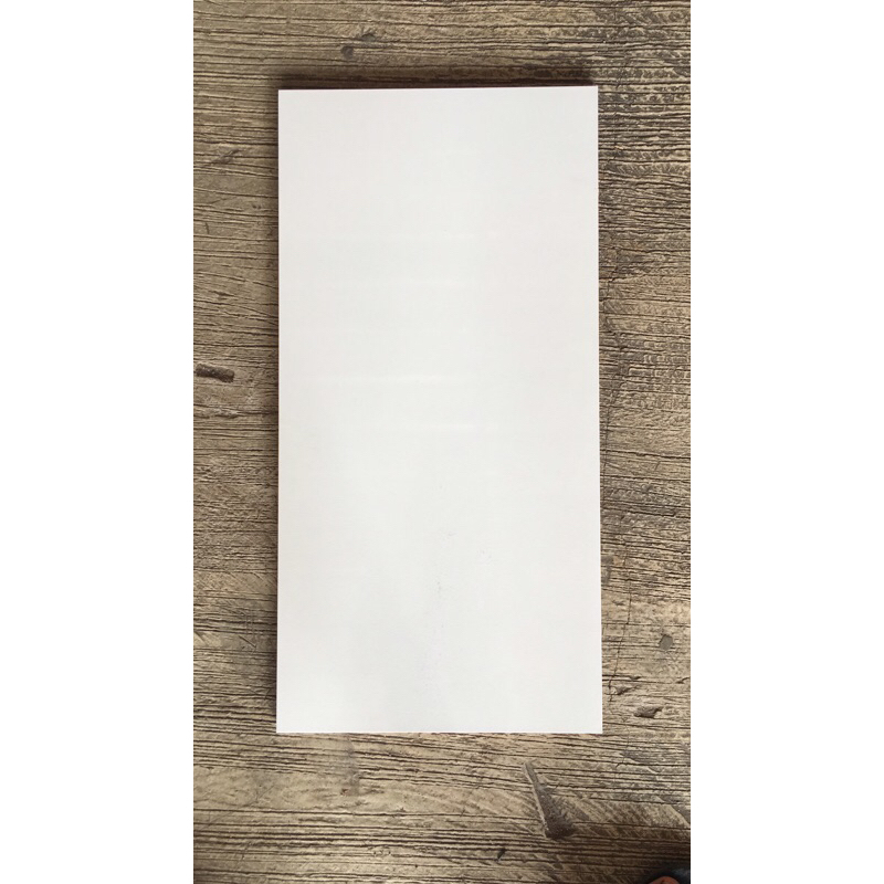 keramik dinding 25x40 putih white polos glossy kilap glosy