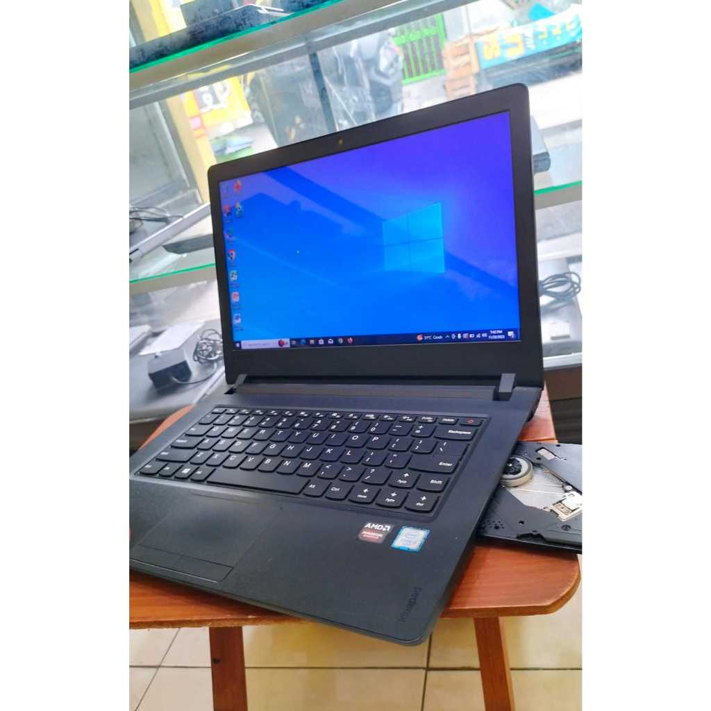 Laptop LENOVO IDEAPAD 110