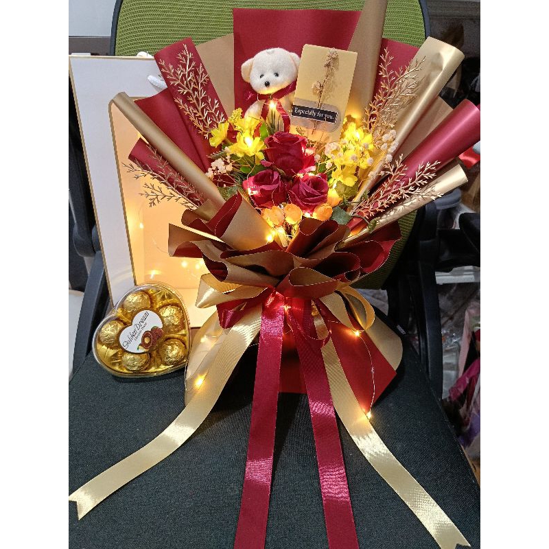 

BUKET VALENTINE / BUKET ULTAH / BUKET ANNIVERSARY / BUKET BUNGA / COKLAT LOVE / BUKET BONEKA / BUKET WISUDA / BUKET GURU / BUKET PERPISAHAN / GIFT / KADO / HAMPERS