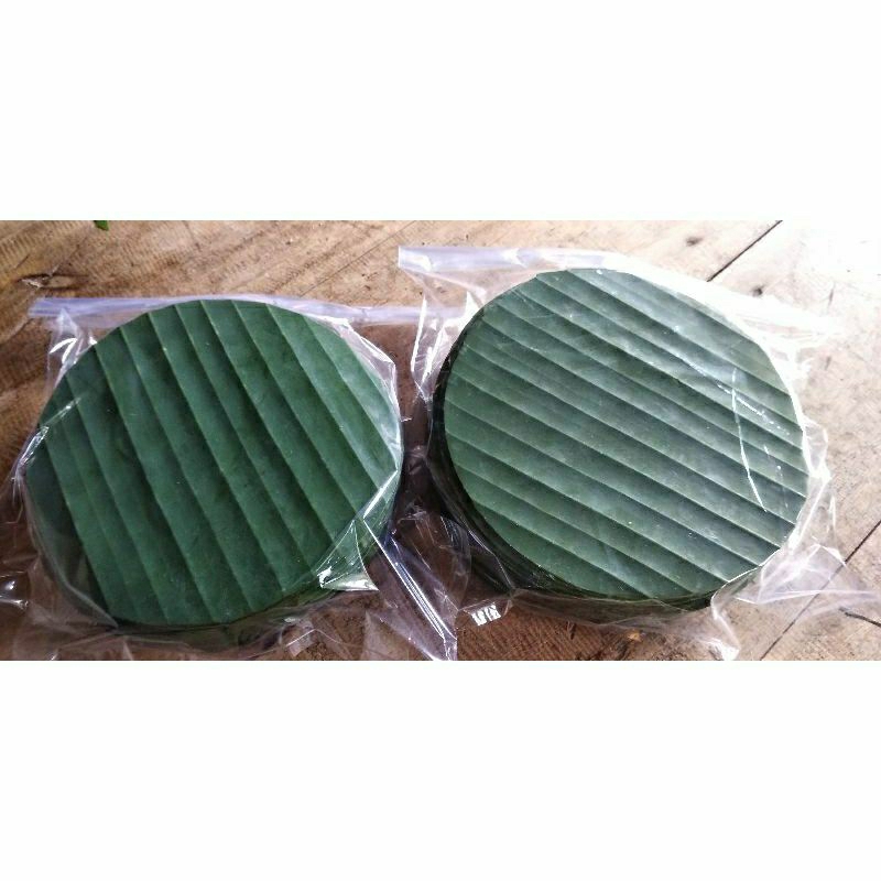 

daun pisang bulat harga/lembar