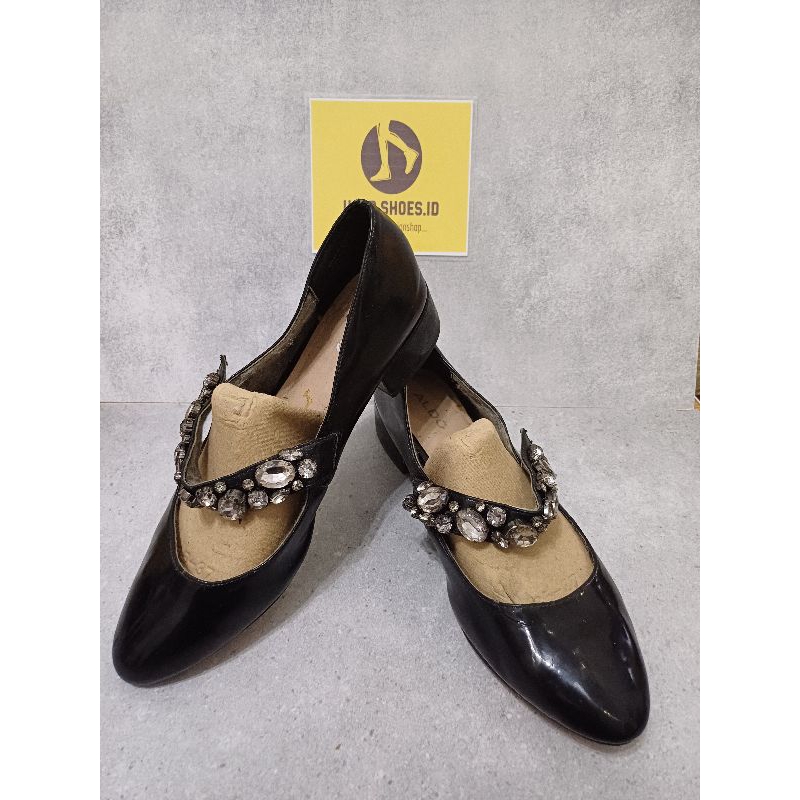 Sepatu Kerja Hitam Tapak Tahu ALDO