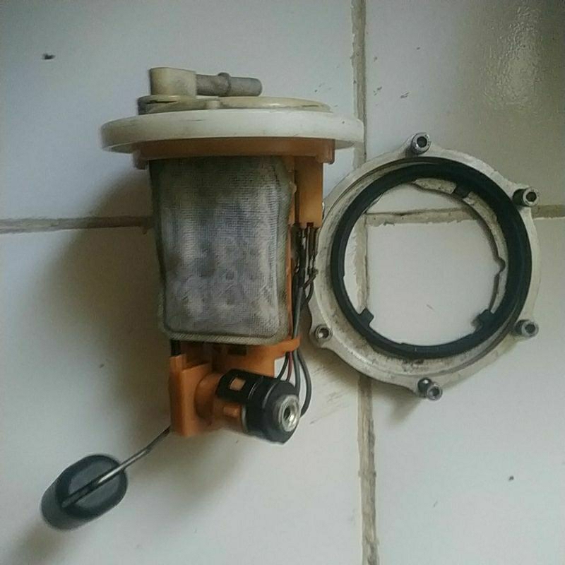 fuel pump copotan vixion old  3c1 set breket baut sma seal karet