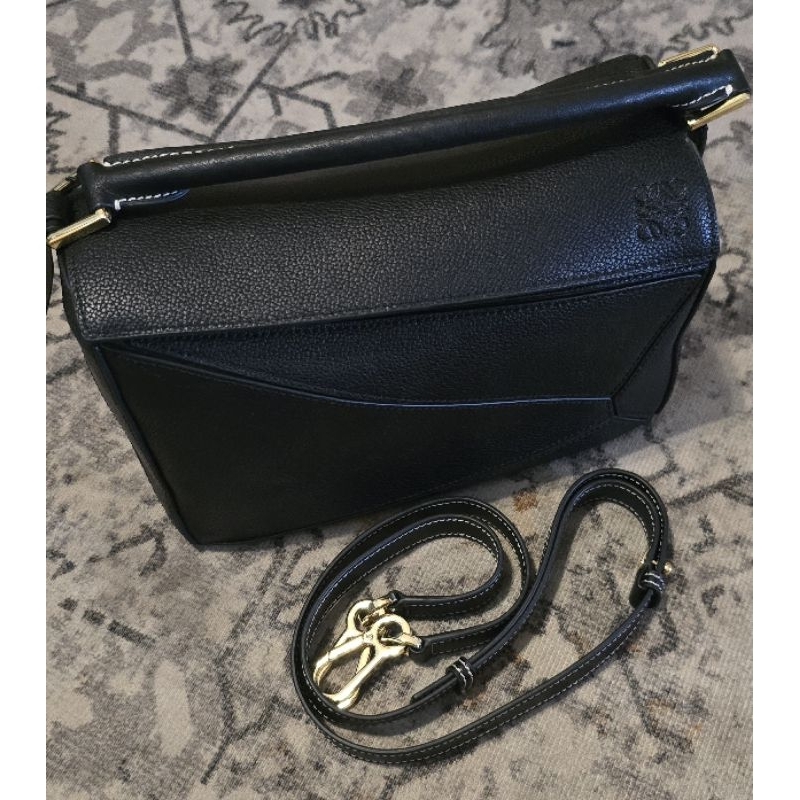 Loewe puzzle small black grained ghw